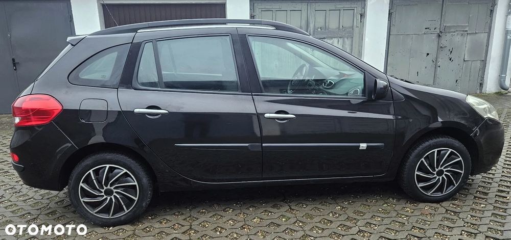 Renault Clio 1.2 16V Dynamique - 4