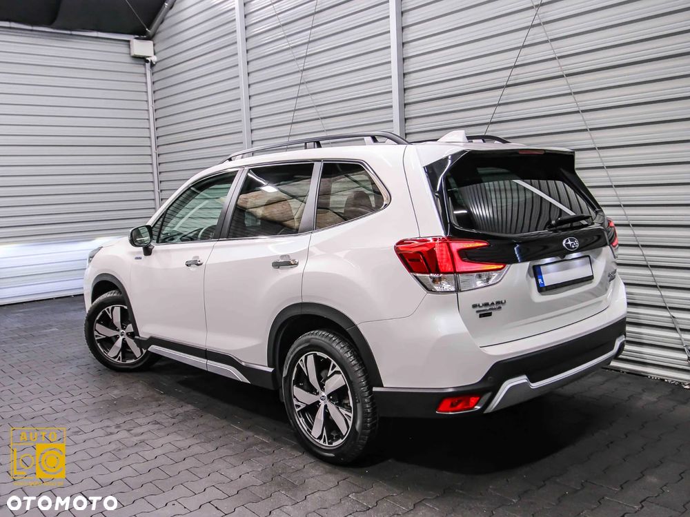 Subaru Forester 2.0i-L Platinum (EyeSight) Lineartronic - 4