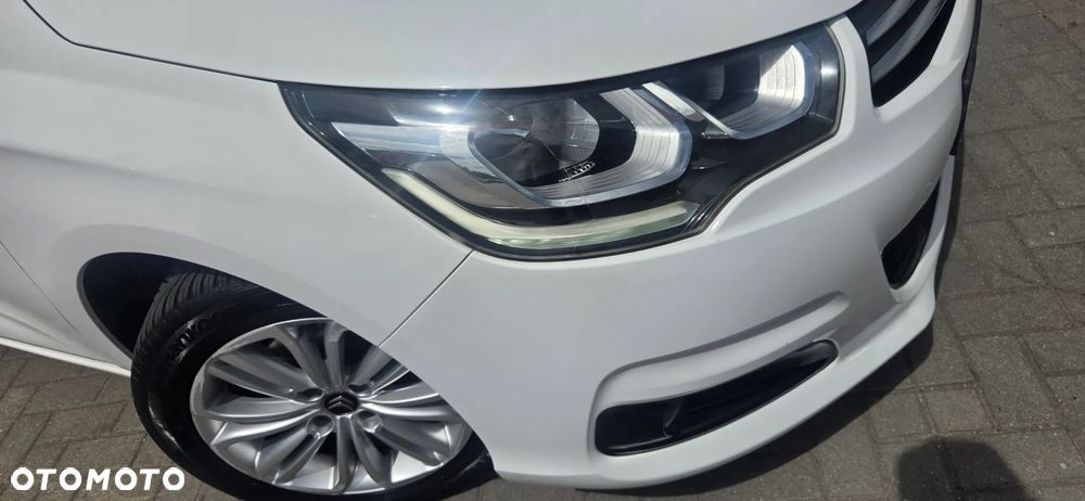 Citroën C4 PureTech e-THP 130 Exclusive - 24