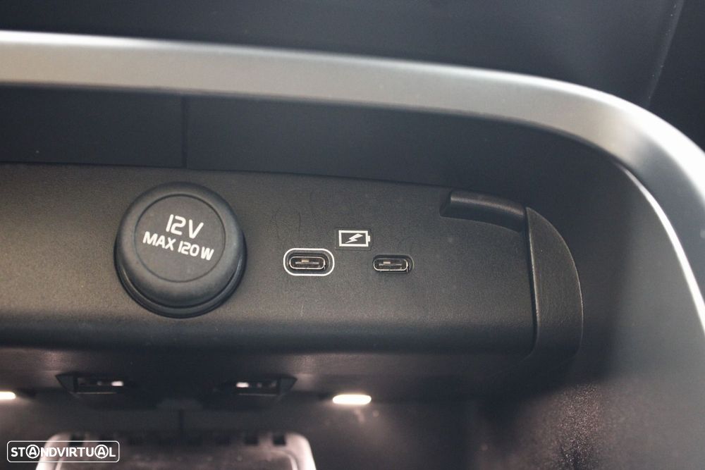 Volvo XC 40 Recharge Twin Plus - 26