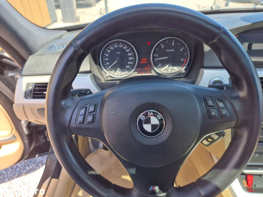 BMW Seria 3 - 34