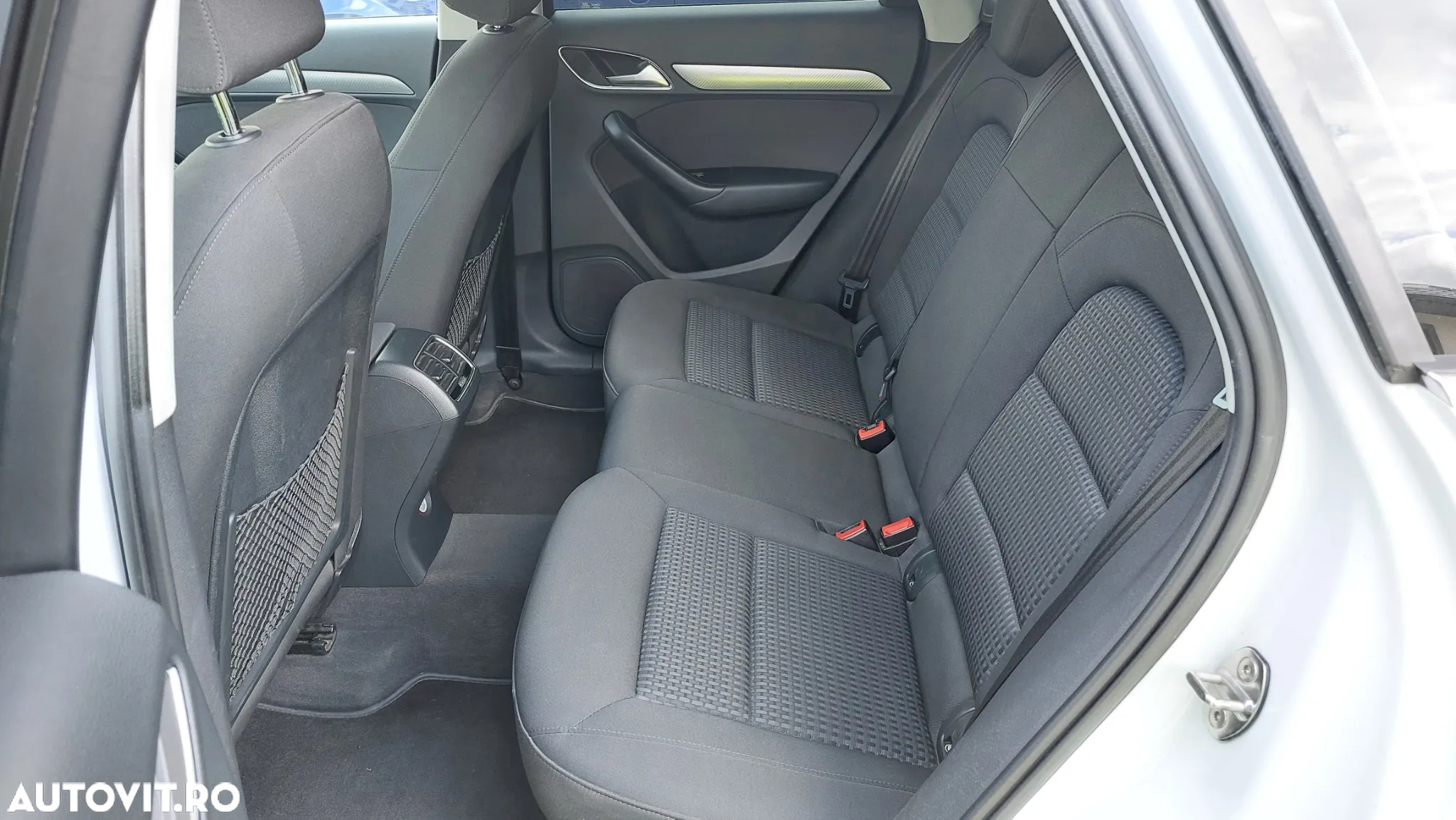 Audi Q3 2.0 TDI Quattro S tronic sport - 10