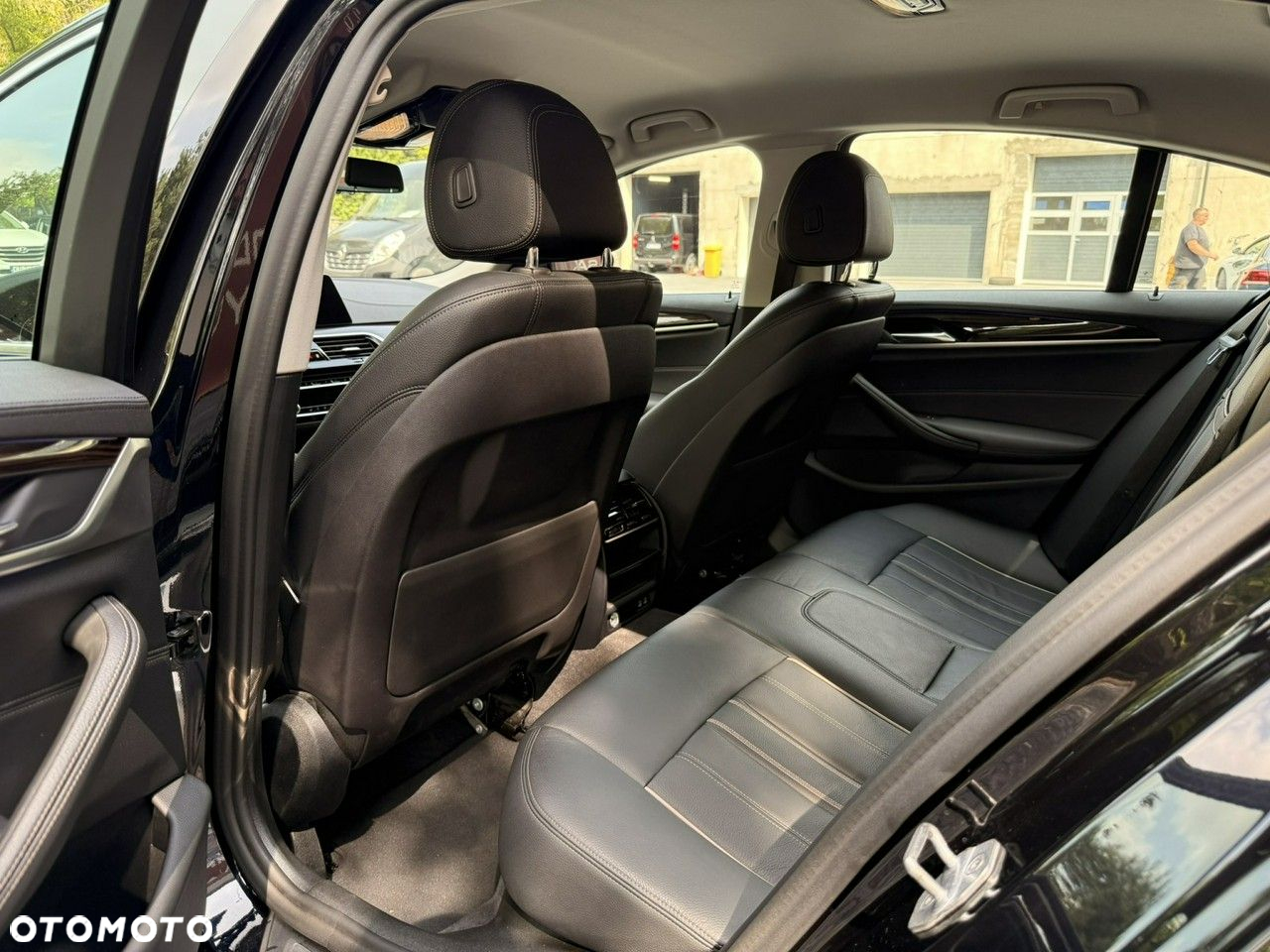 BMW Seria 5 - 24