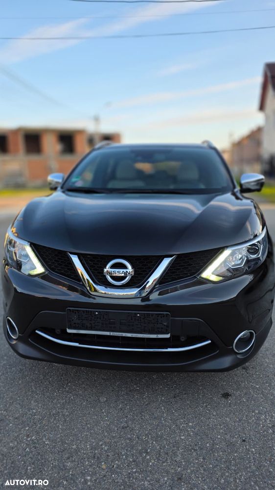 Nissan Qashqai 1.6 DCI ALL-MODE 4x4i PREMIER - 3