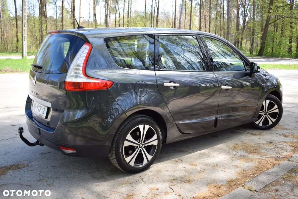 Renault Grand Scenic 2.0 16V 140 CVT Bose Edition - 5