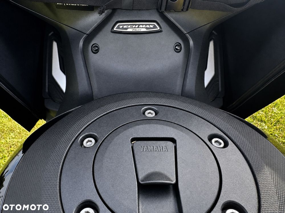 Yamaha Tmax - 9