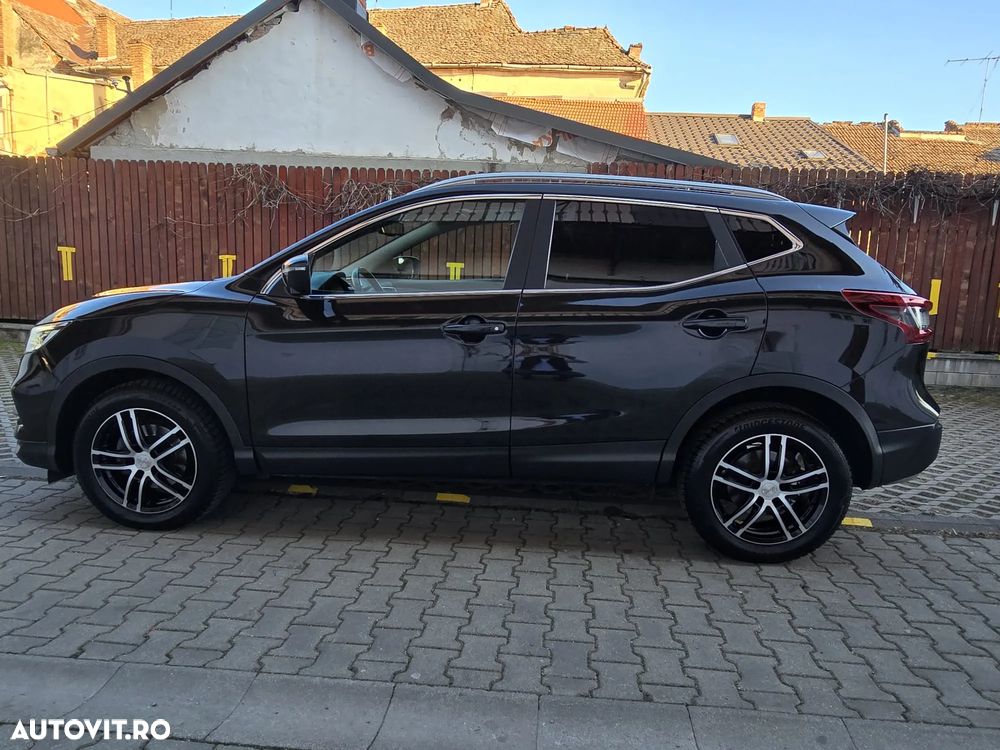Nissan Qashqai - 4