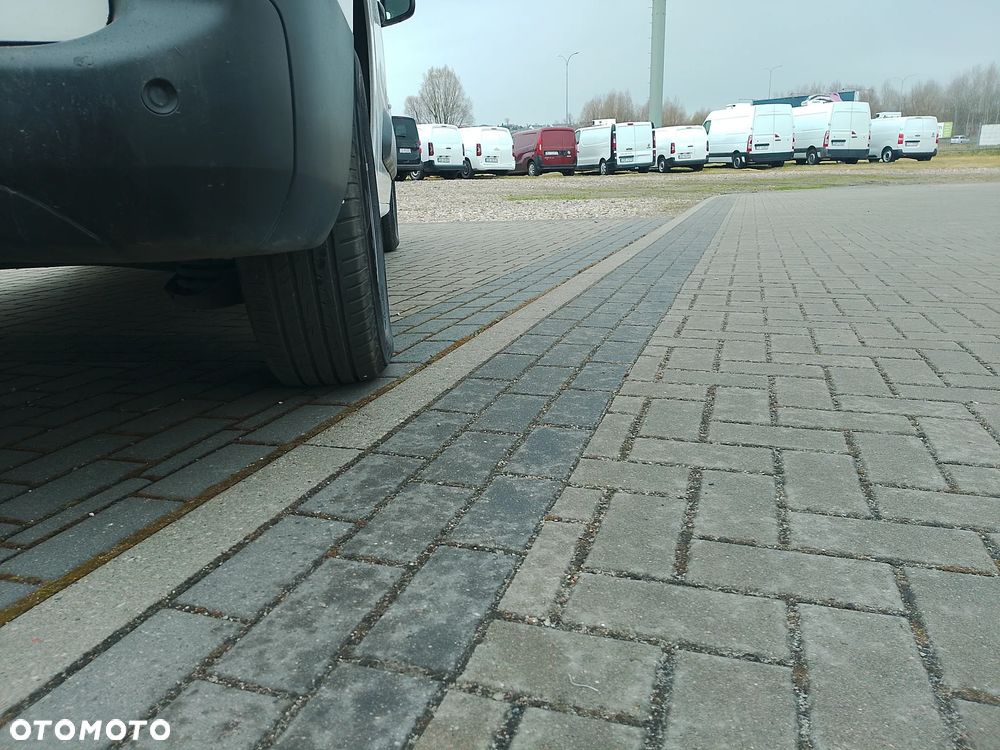 Toyota Proace City Partner Berlingo Combo Doblo L2 Izoterma Chłodnia Salon PL półka Inox 3 osoby - 22