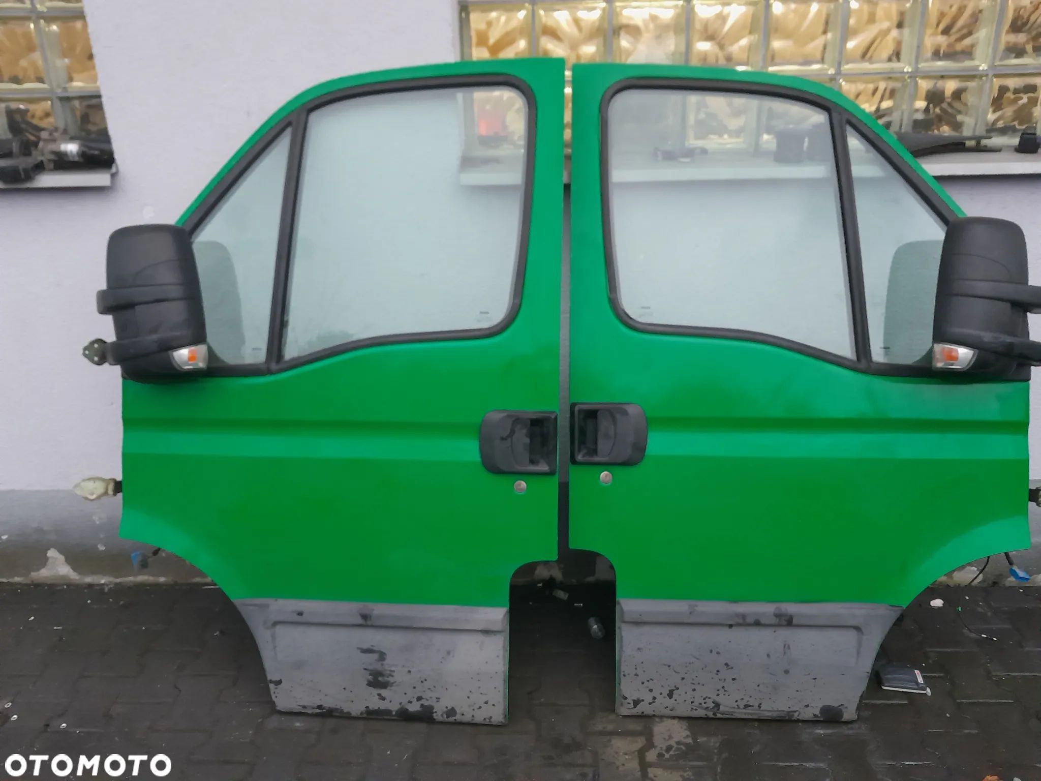 Drzwi lewe gołe Iveco Daily 12r - 1