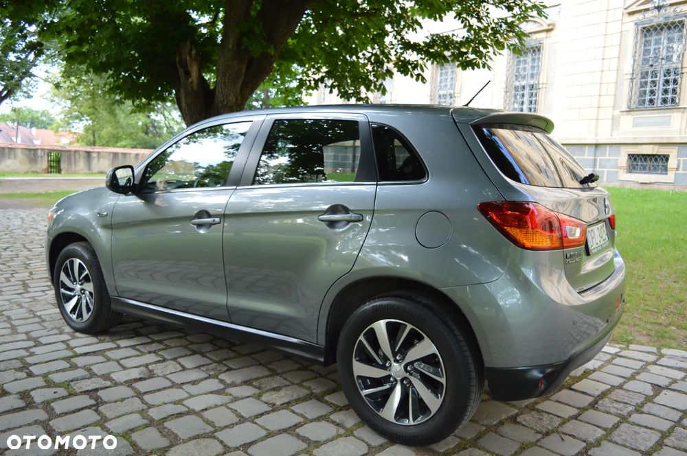 Mitsubishi ASX 1.8 DID Instyle 4WD AS&G - 14