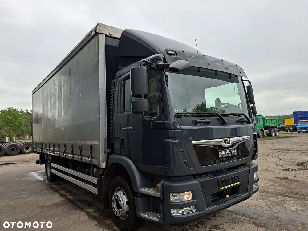 MAN TGM 15.250 Zabudowa firanka JUNGE + winda - 1