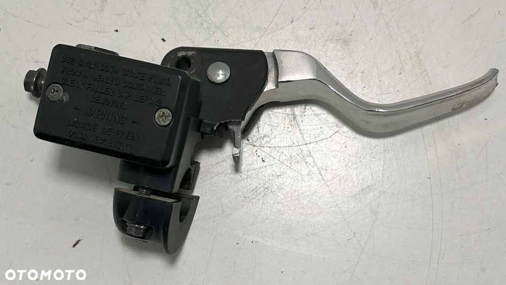 Keeway K-LIGHT 125 pompa prawa hamulcowa - 1