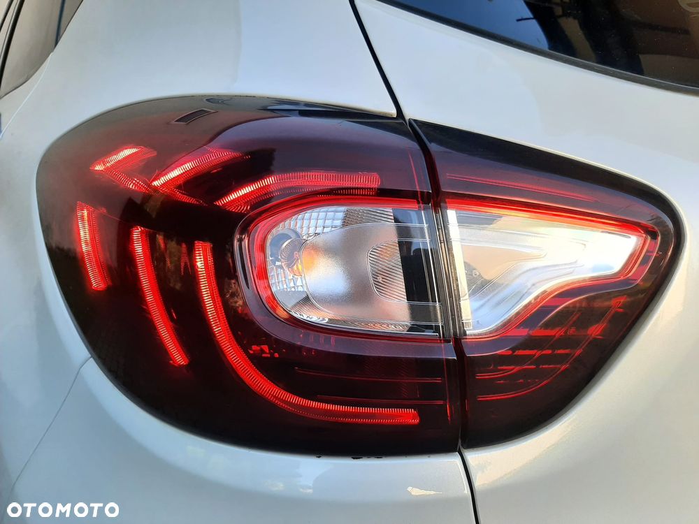 Renault Captur ENERGY TCe 120 Experience - 35