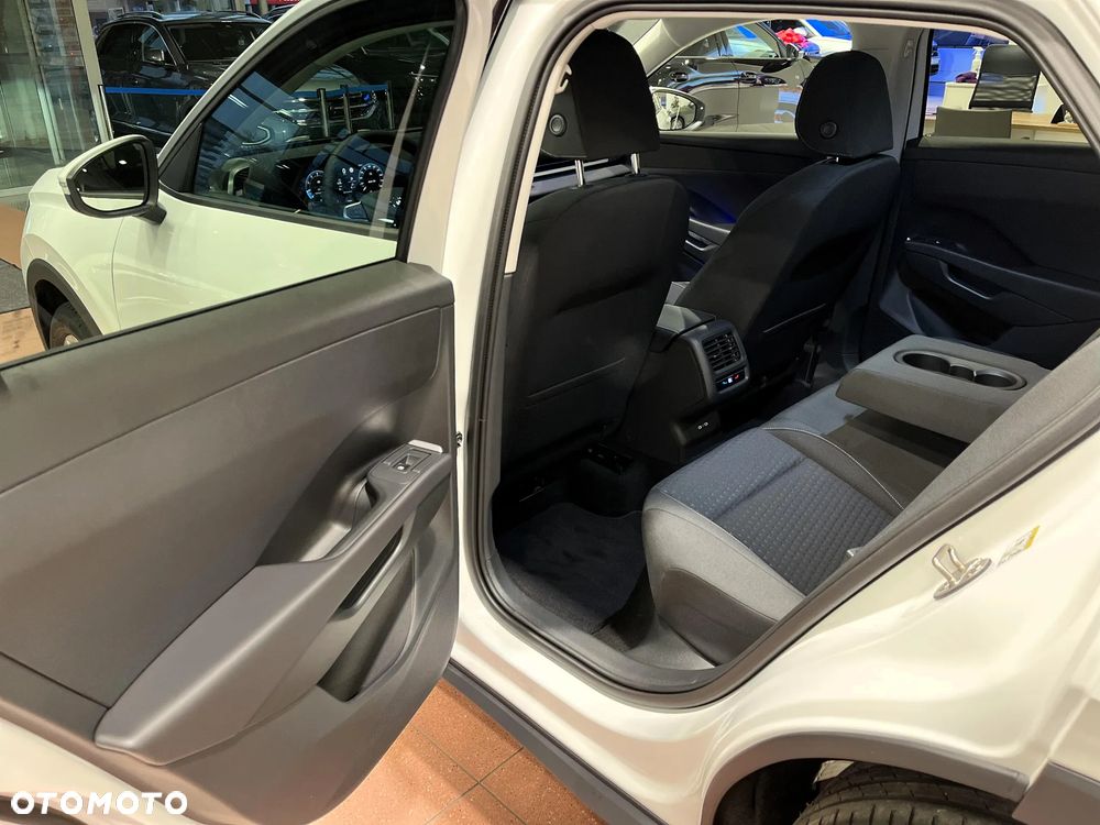 Volkswagen T-Roc 1.5 eTSI Life DSG - 27