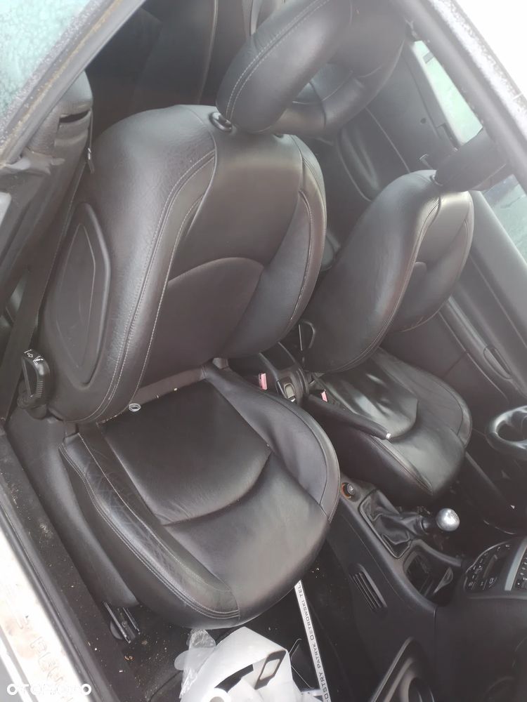 PEUGEOT 206 CC 1.6 16V NFU - FOTEL PRZÓD LEWY PRAWY KANAPA - 1