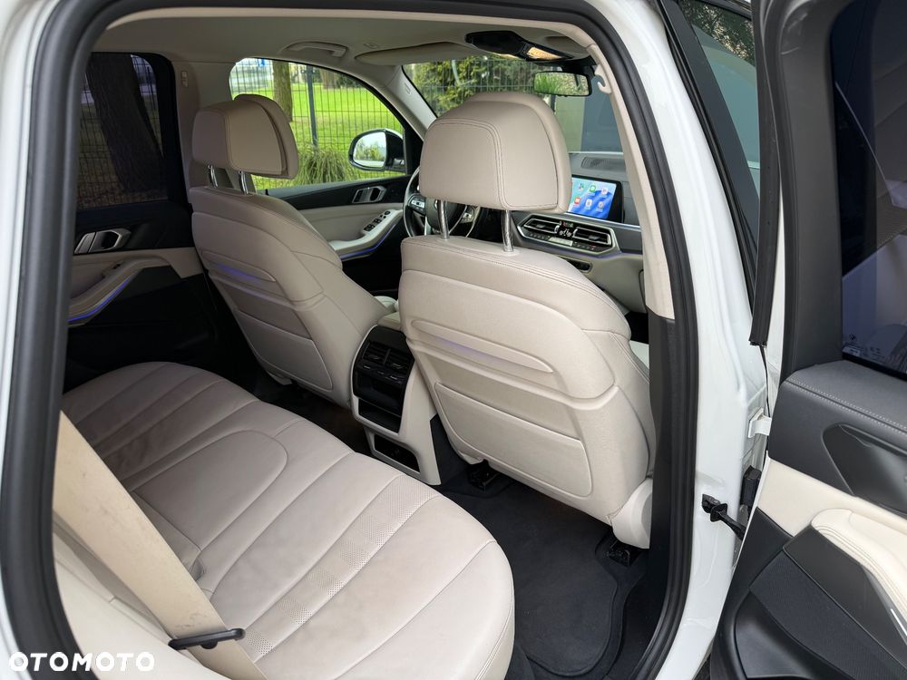 BMW X5 xDrive30d - 28