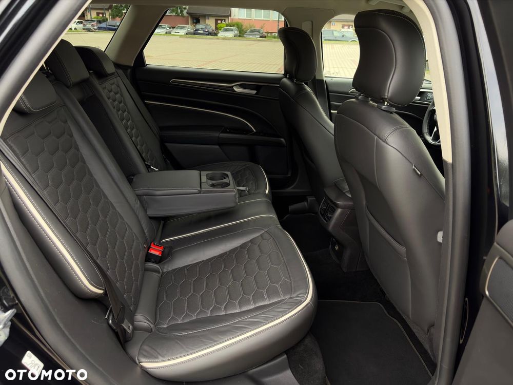Ford Mondeo SW 2.0 Hybrid Vignale Plus - 11