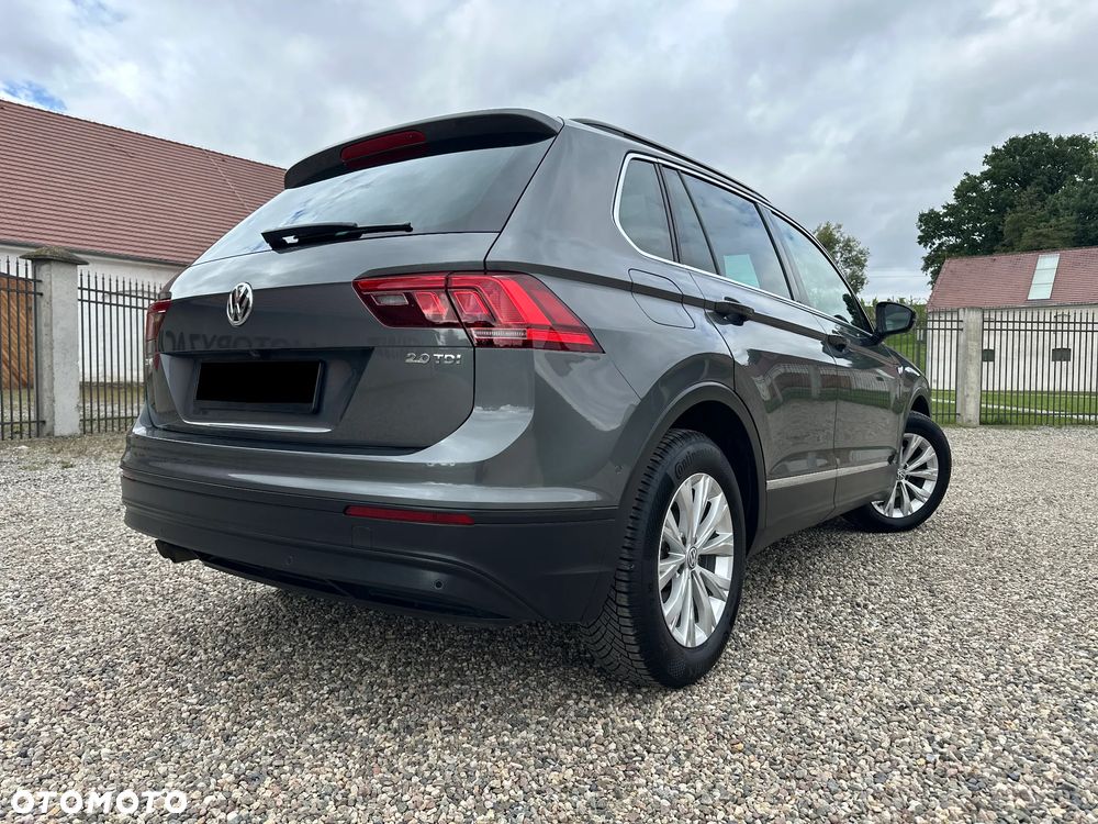 Volkswagen Tiguan - 5