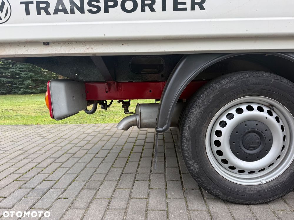 Volkswagen Transporter T5 - 22