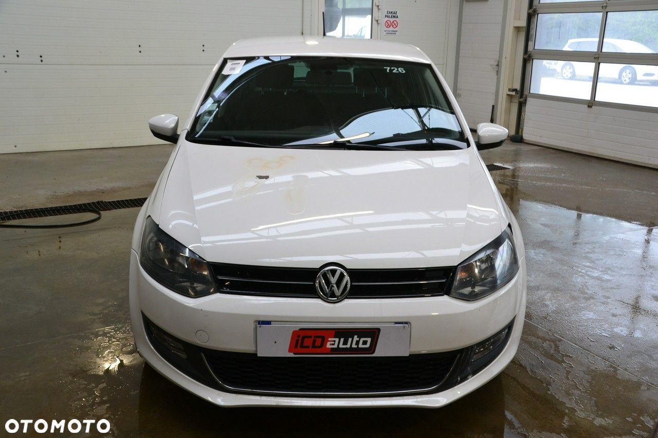 Volkswagen Polo - 2