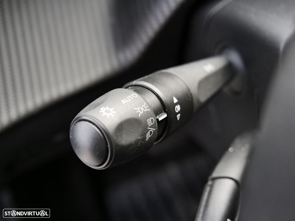 Peugeot e-208 50 kWh Active Pack - 22