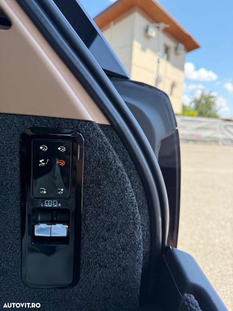 Land Rover Range Rover - 26