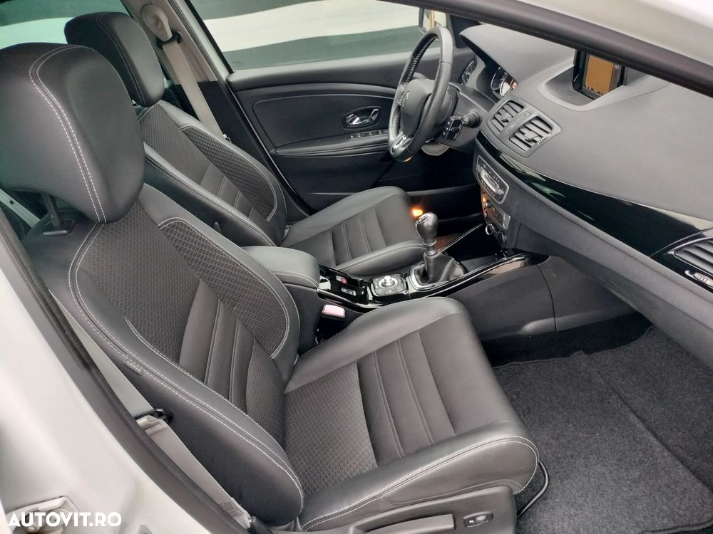 Renault Megane ENERGY TCe 130 Start & Stop Bose Edition - 10
