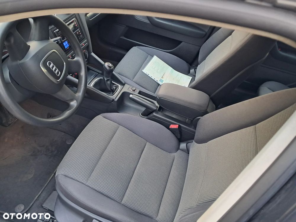 Audi A3 Sportback 2.0 TDI DPF Attraction - 18