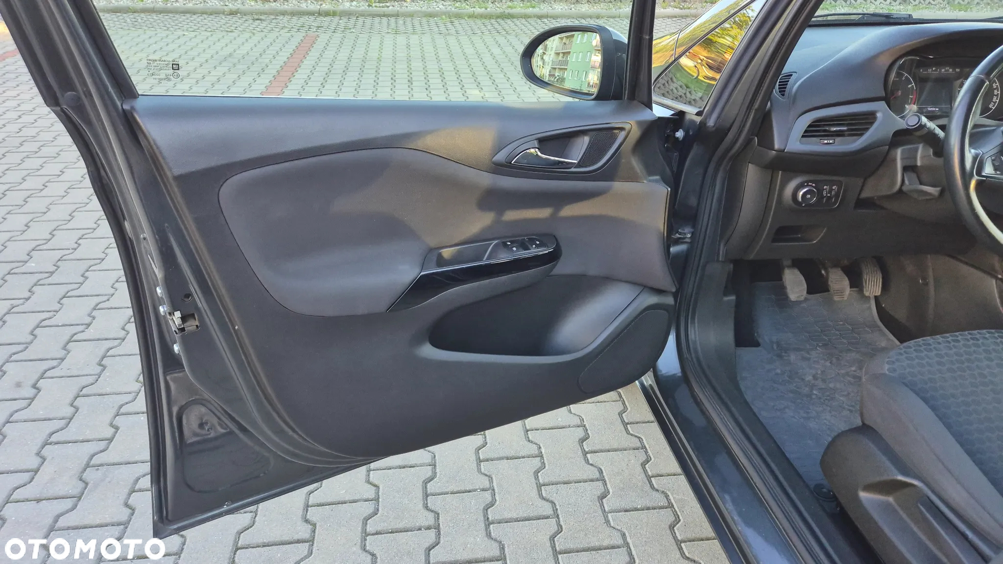 Opel Corsa 1.4 Enjoy - 17