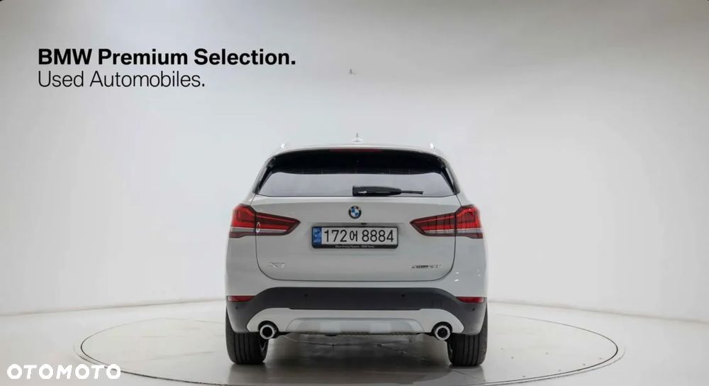 BMW X1 xDrive20i xLine - 5