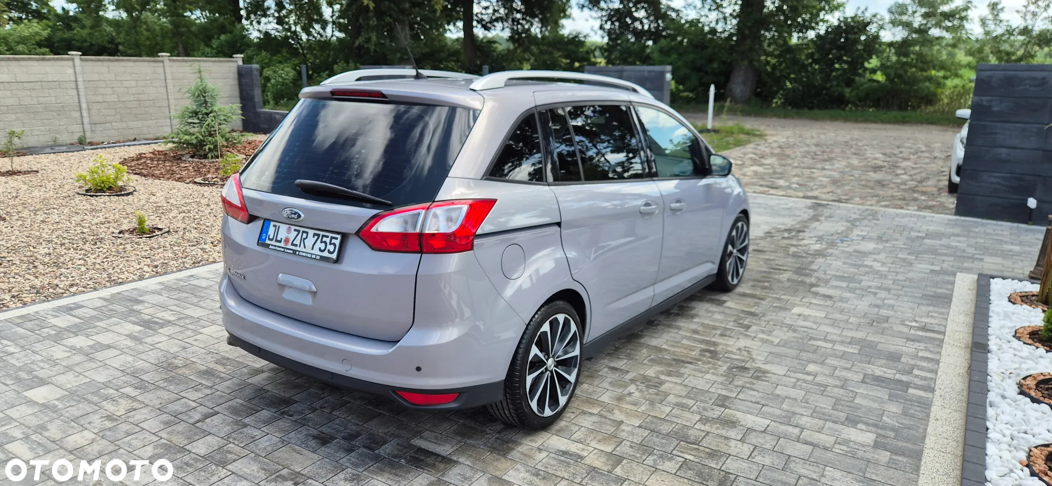 Ford Grand C-MAX - 4