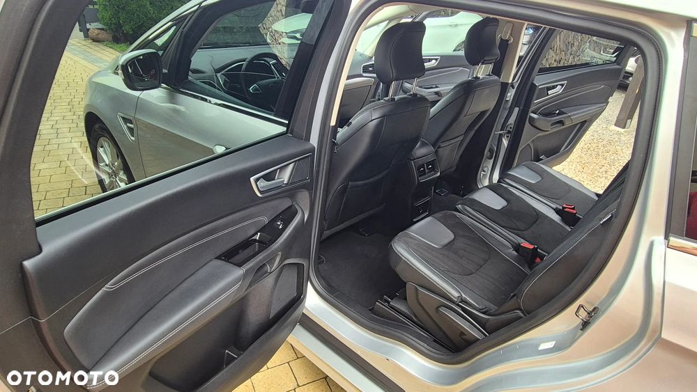 Ford S-Max 2.0 TDCi ST-Line PowerShift - 26