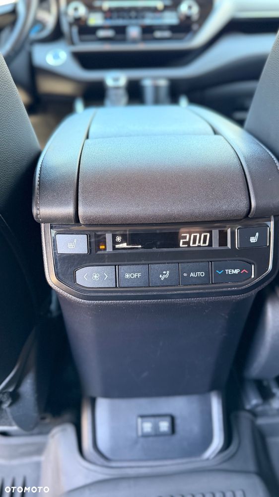 Toyota Highlander 2.5 Hybrid Executive Style - 13