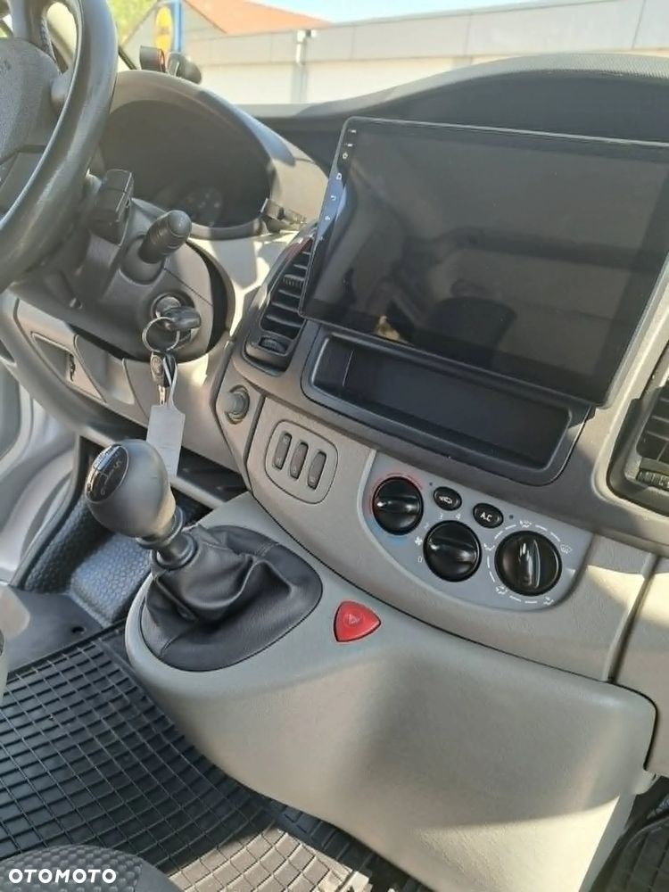 Opel Vivaro L2H1 2.9t Edition - 15