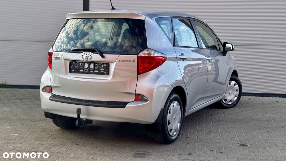 Toyota Verso S 1.33 VVT-i Cool - 4