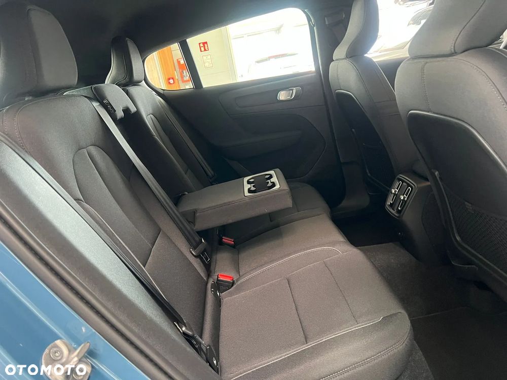 Volvo C40 Recharge Extended Range Plus - 24