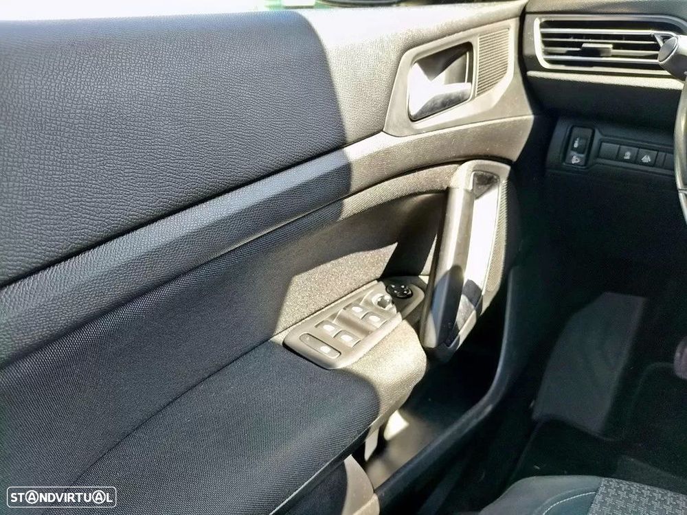 Peugeot 308 SW 1.6 BlueHDi Style - 19
