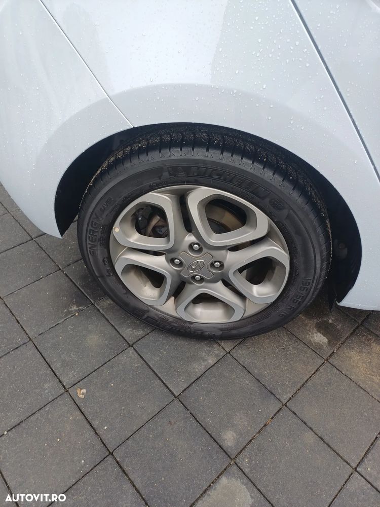 Hyundai i20 1.0 T-GDI 7DCT LED Line TwoTone - 30