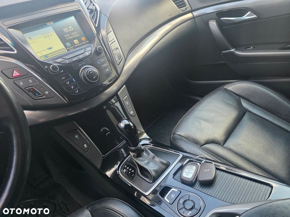 Hyundai i40 Kombi 1.7 CRDi DCT Premium - 32