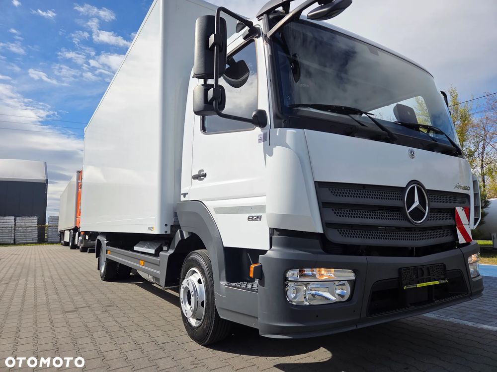 Mercedes-Benz Atego 821 - 10