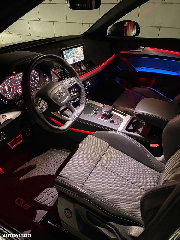 Audi Q5 40 TDI quattro S tronic sport - 5