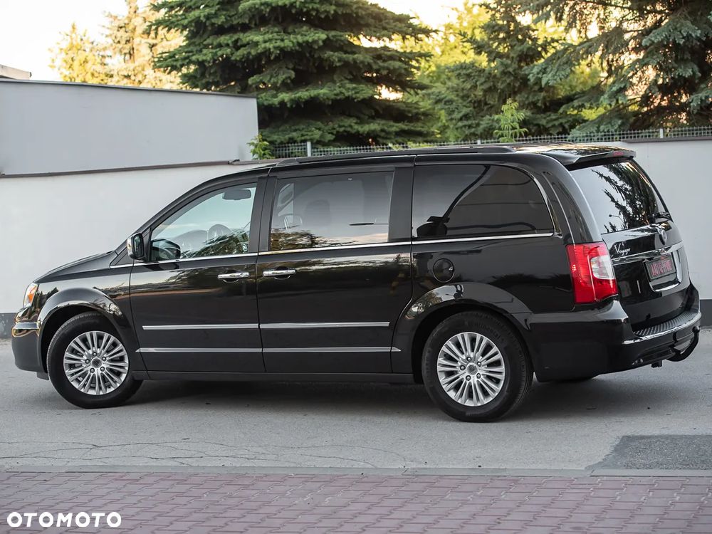 Lancia Voyager - 10