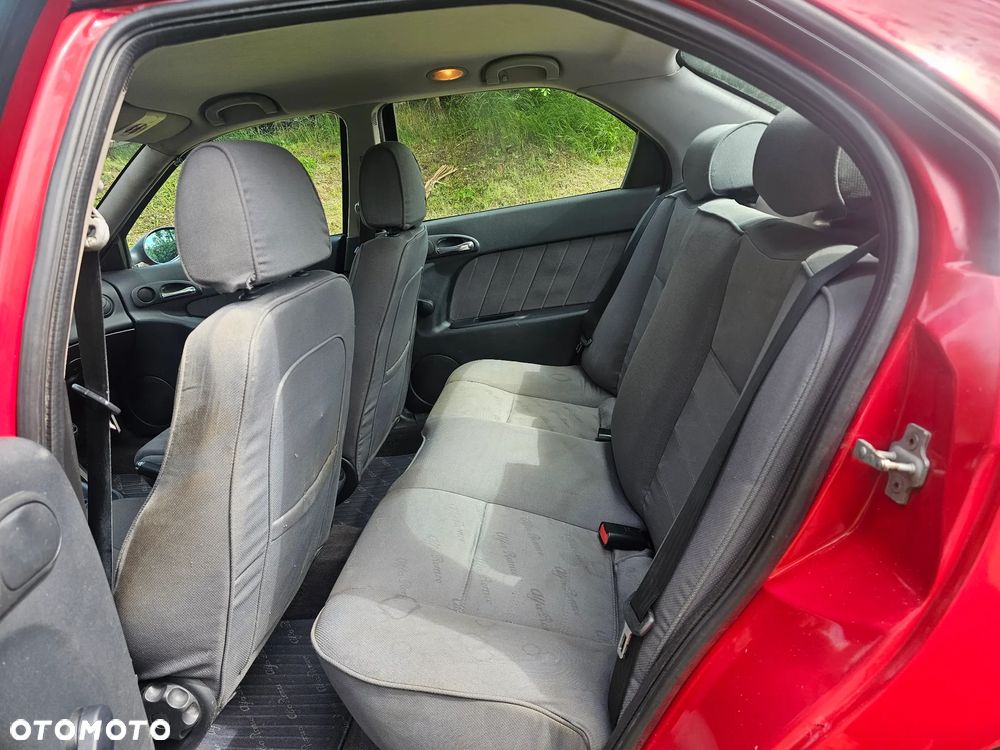 Alfa Romeo 156 1.6 TSpark 16v - 7