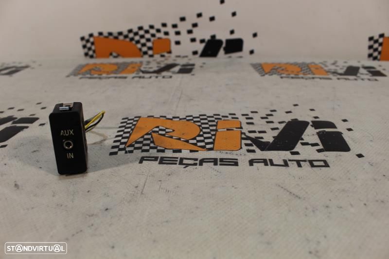 Entrada Aux Mini Mini (R56)  61346930561 / 6930561 / 6 930 561 - 1