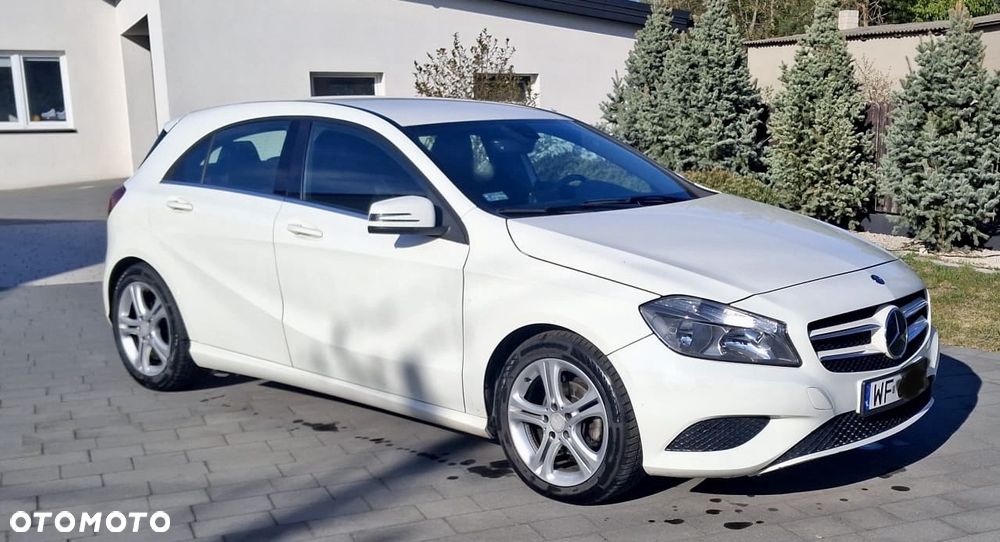 Mercedes-Benz Klasa A 180 CDI (BlueEFFICIENCY) 7G-DCT Urban - 3