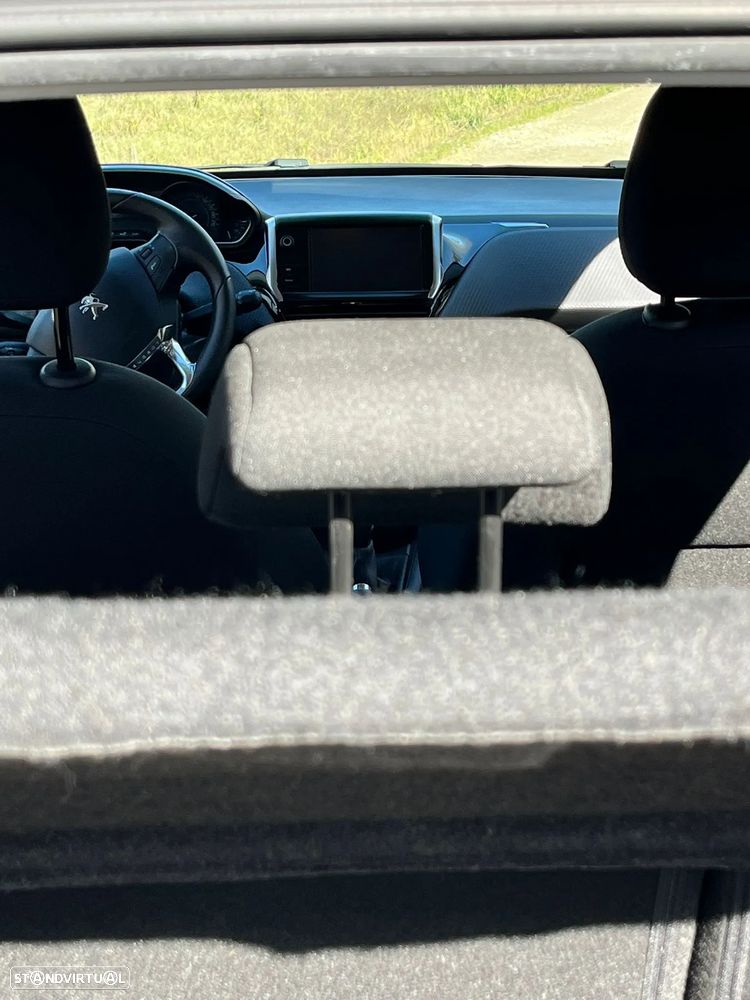 Peugeot 208 1.2 PureTech Active - 33