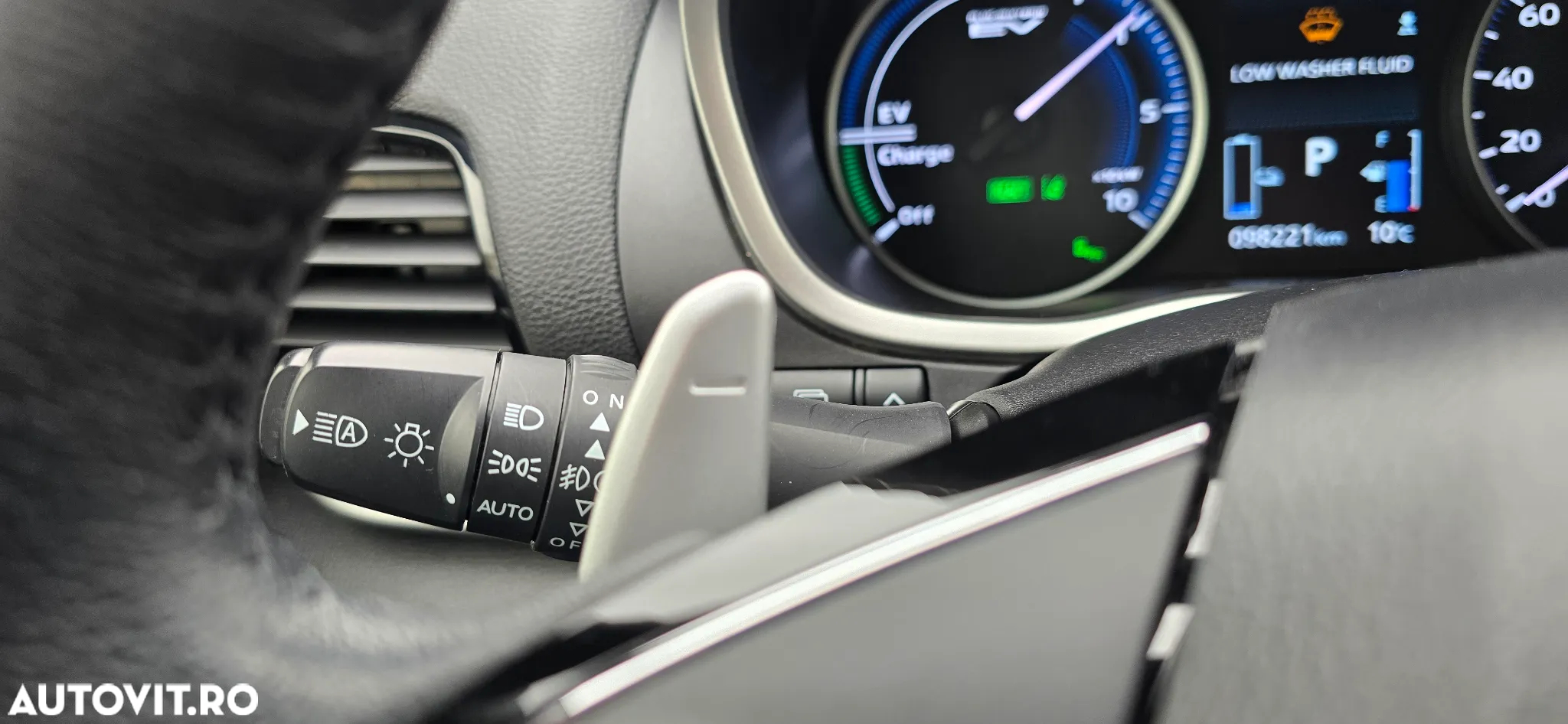 Mitsubishi Eclipse-Cross Plug-In Hybrid 4WD Plus Select - 17
