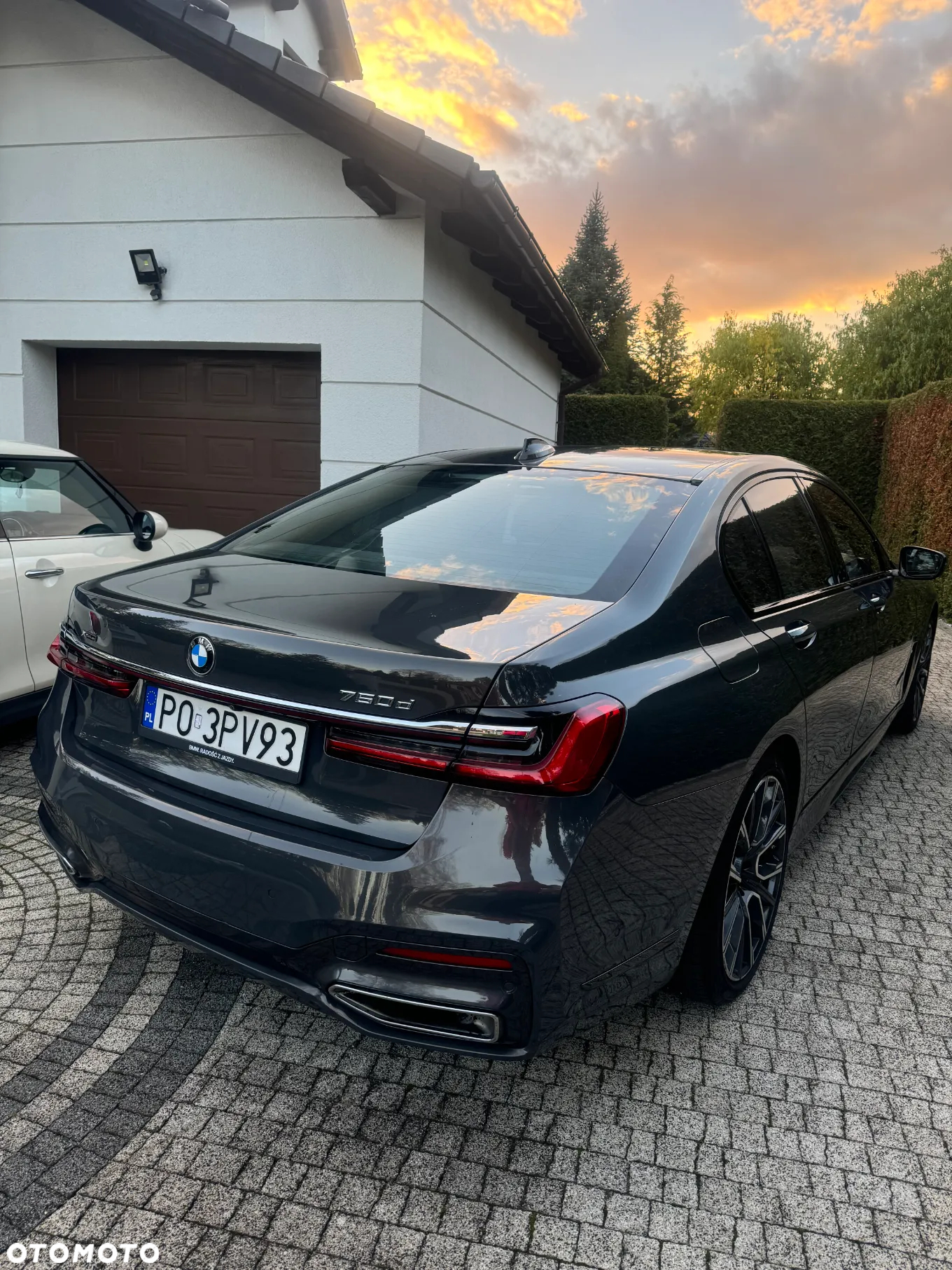 BMW Seria 7 750d xDrive sport - 3
