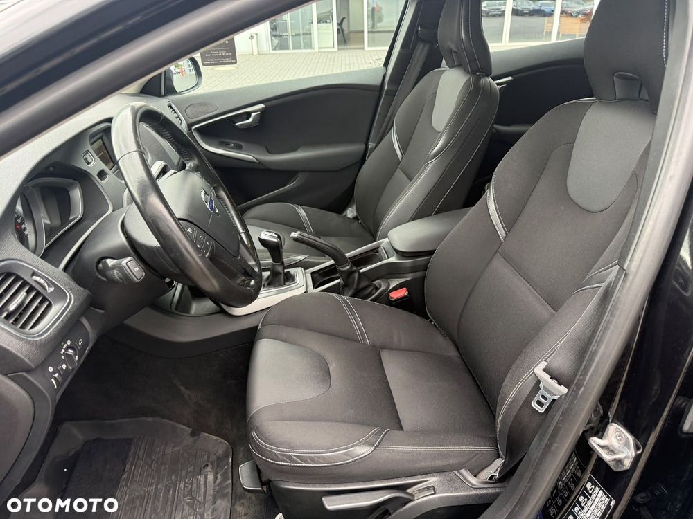 Volvo V40 - 12