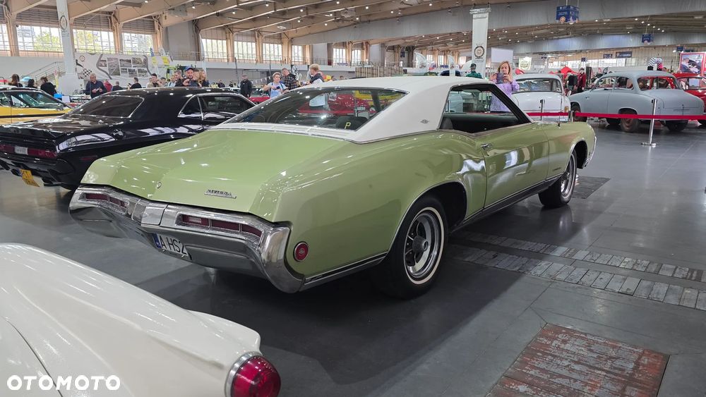 Buick Riviera - 5